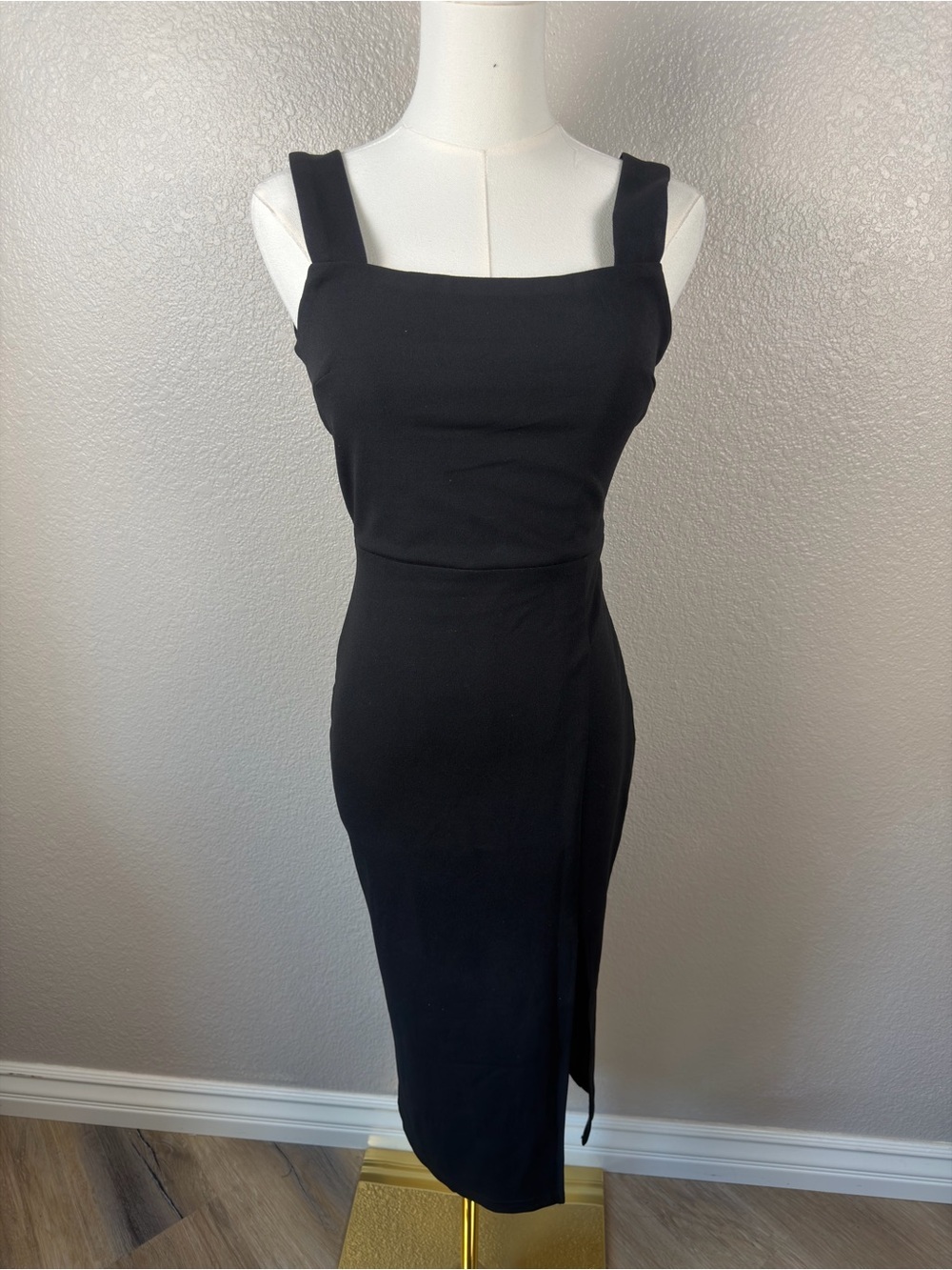 NWOT Petal & Pup Black Square-Neck Midi Dress with High Side Slit, Size 2